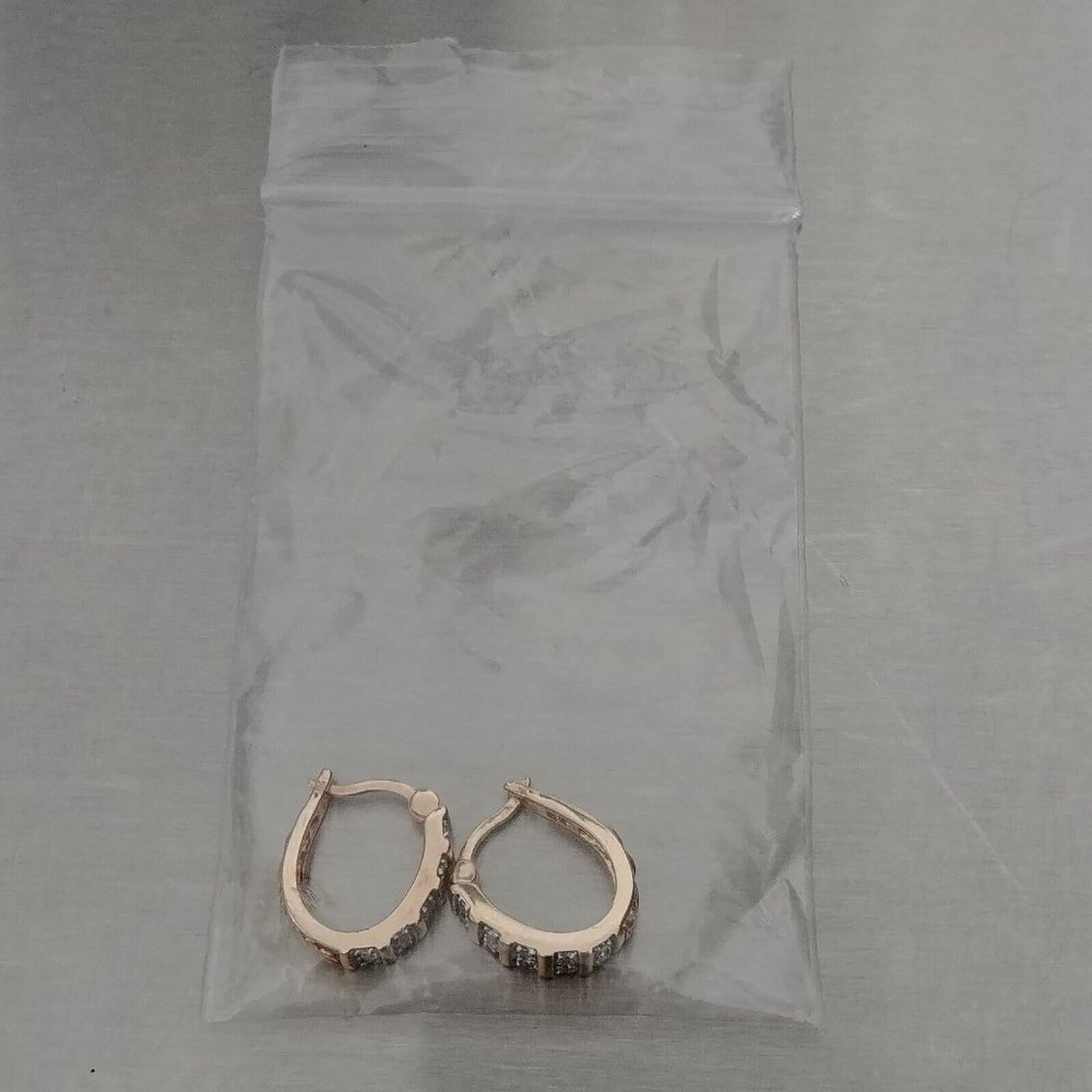 925 R CHINA SILVER - GOLD TONE HUGGIE EARRINGS WHITE CZ - Picture 10 of 11